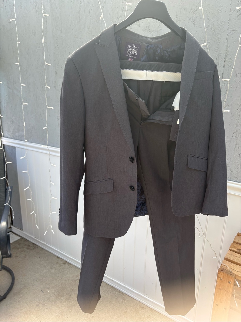 Slim Fit Dark Gray Two-Piece Suit brand new condition and modern look